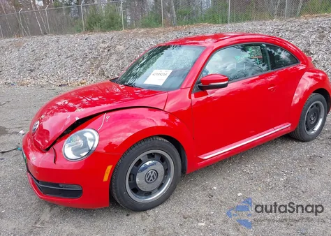 2012 Volkswagen Beetle 2.5L from USA, damaged, VIN 3VWJP7AT2CM605847